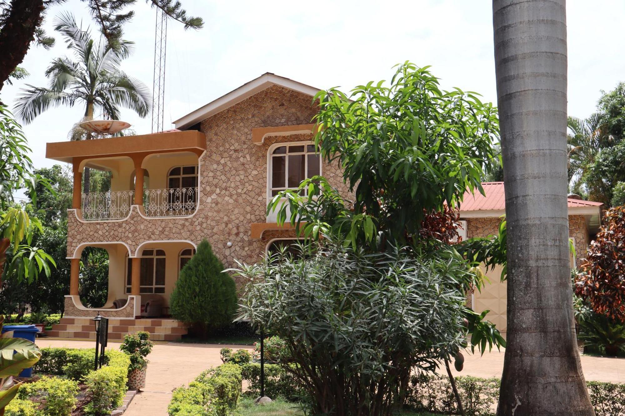 Mama Thea Homes Moshi Esterno foto