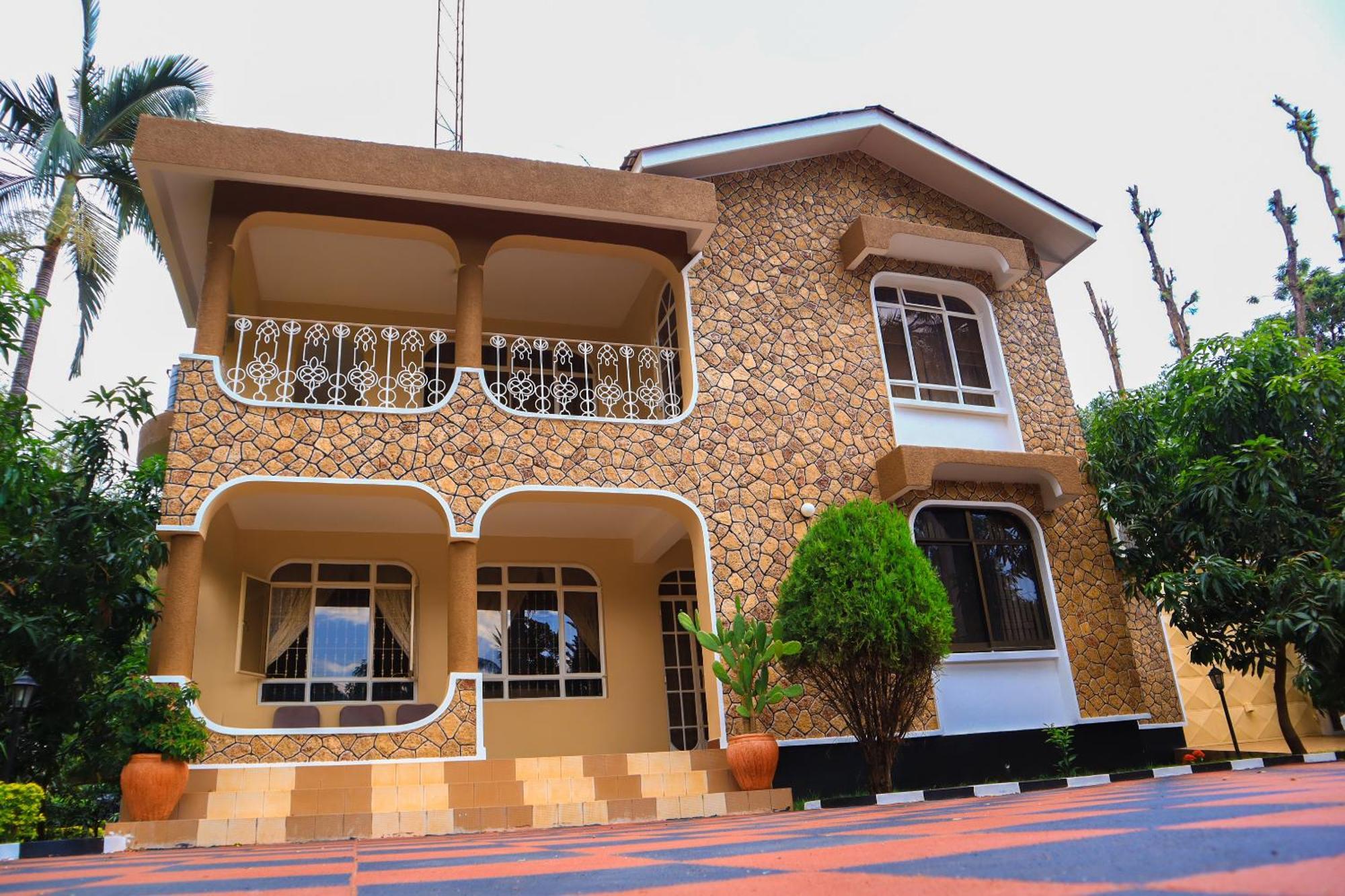 Mama Thea Homes Moshi Esterno foto