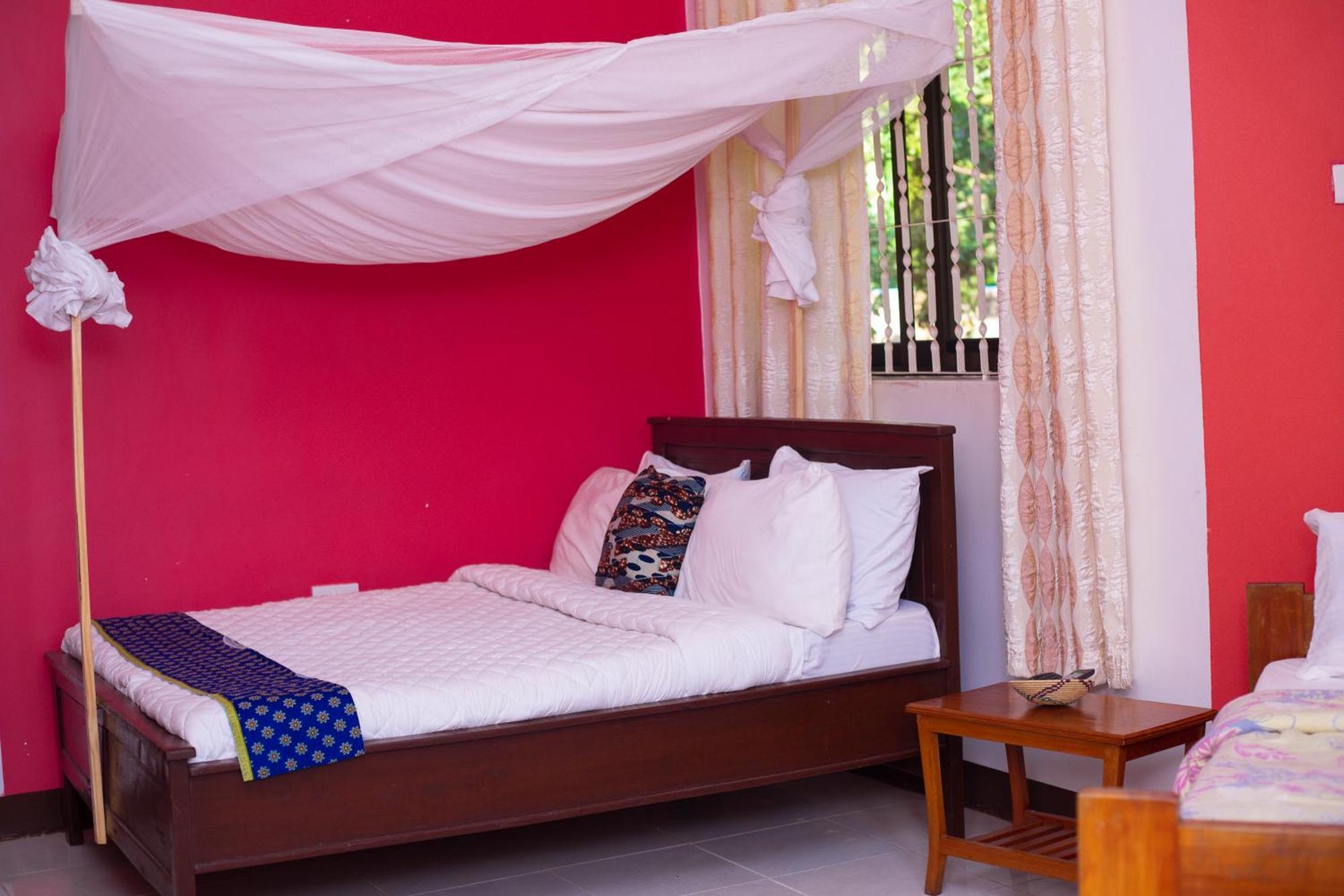 Mama Thea Homes Moshi Esterno foto