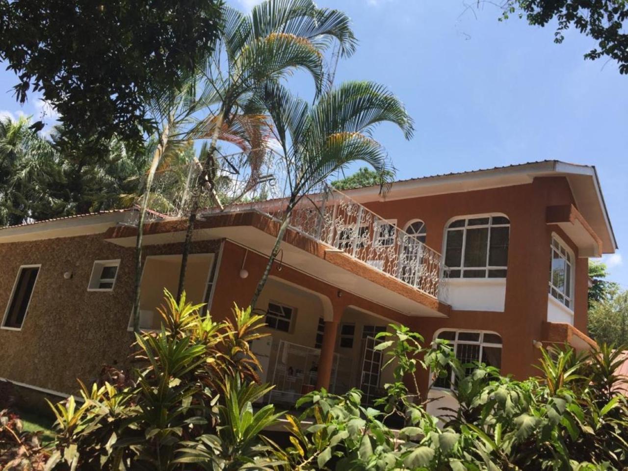 Mama Thea Homes Moshi Esterno foto